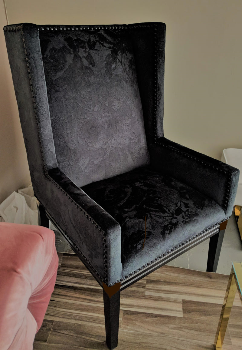 High WingBack Alonso Accent Chair